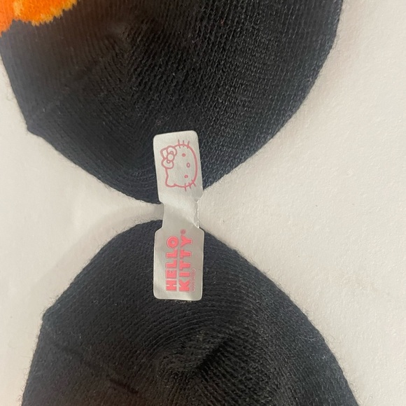 Halloween Hello Kitty Ty Beanie and Socks - Picture 6 of 8